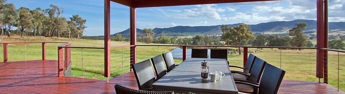 Building-Accommodation-Summer-Max'sPaddockBenalla-4x1 Max's Paddock - Benalla accommodation